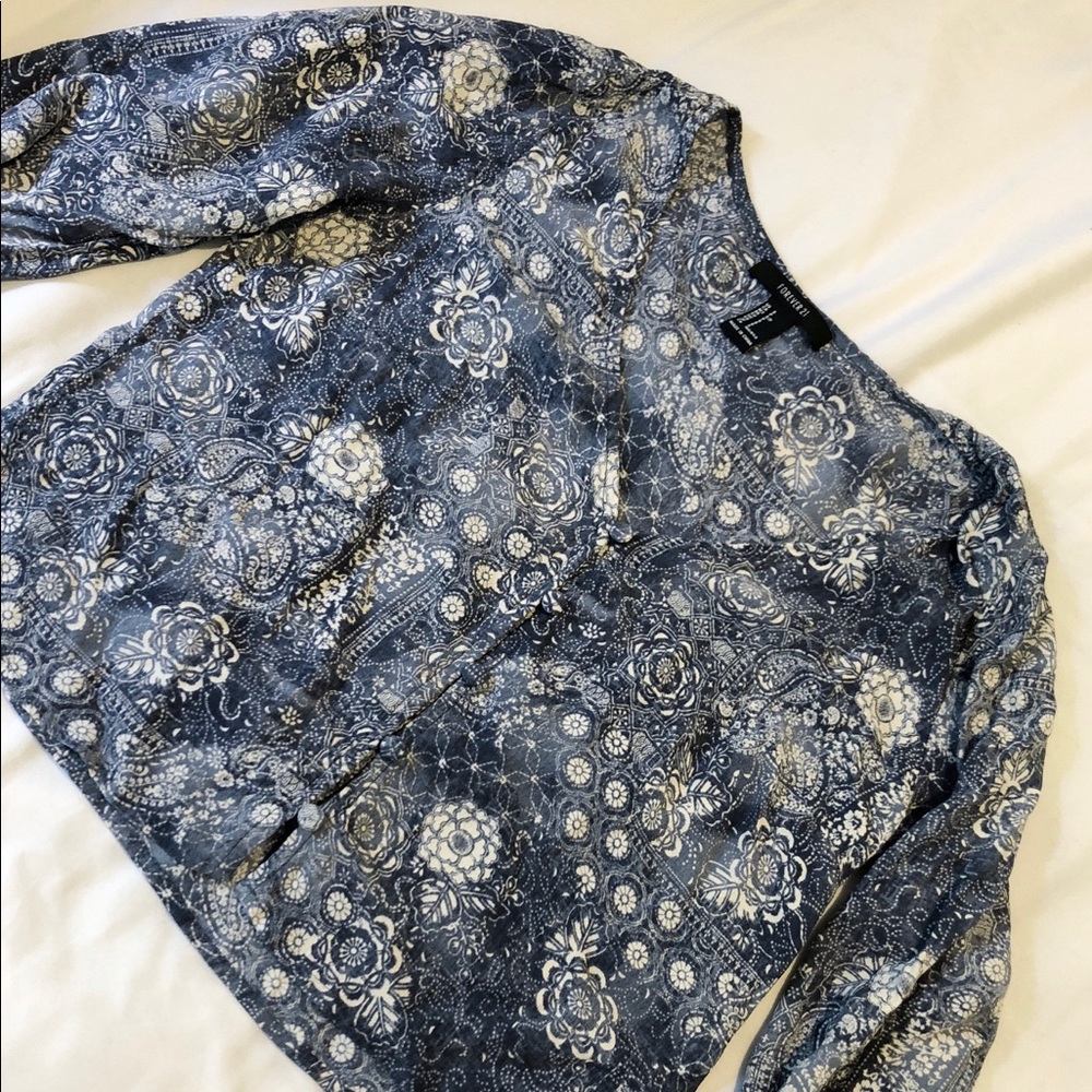 Forever 21 longe sleeve  top- Small